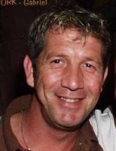 Momo, 33 Jahre aus 55543 Bad Kreuznach
