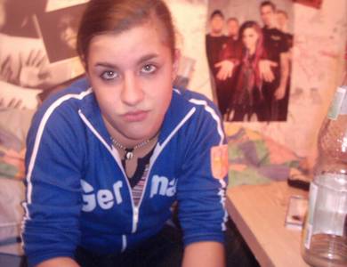 yasmin, 29 Jahre aus 36145 hofbieber