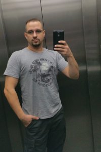 Single ketzin