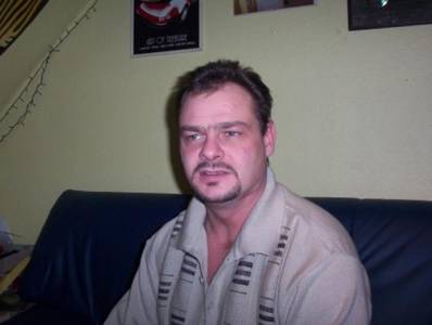 Alfeld singles